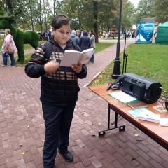 в городском парке состоялось праздничное мероприятие, посвященное 81 годовщине со Дня освобождения Руднянского района от немецко-фашистских захватчиков - фото - 7